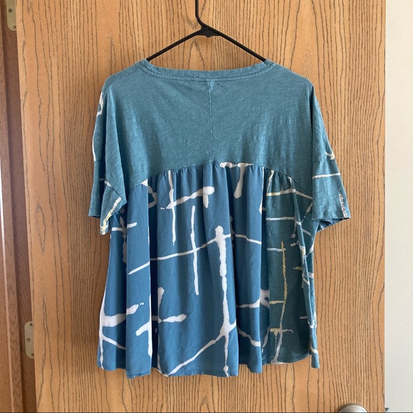 Anthropologie Akemi & Kin Oversized Tee - Picture 5 of 14